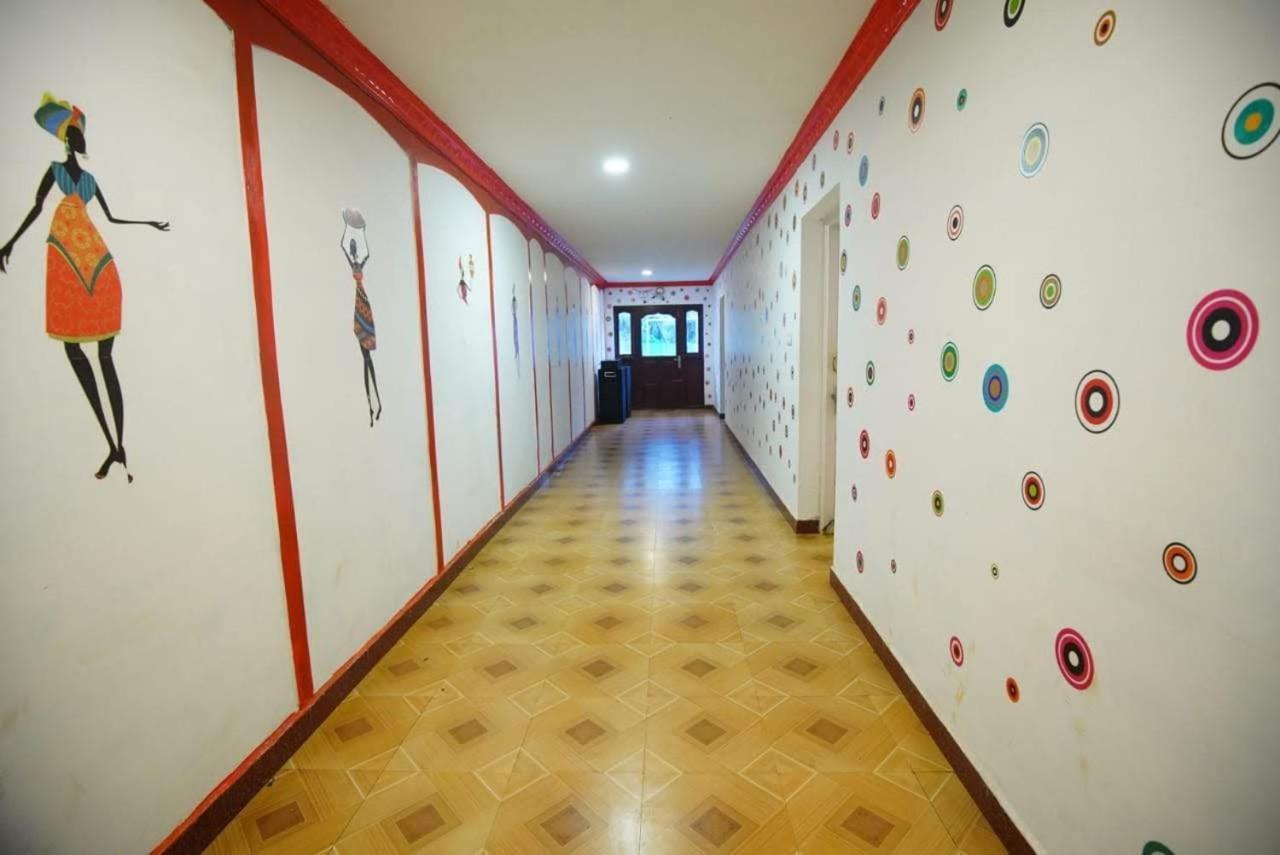 Отель Ooty Vpr Residency Экстерьер фото